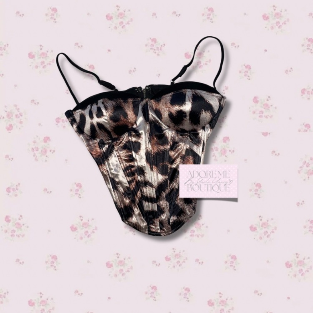 Cute silk corset crop top ♡︎